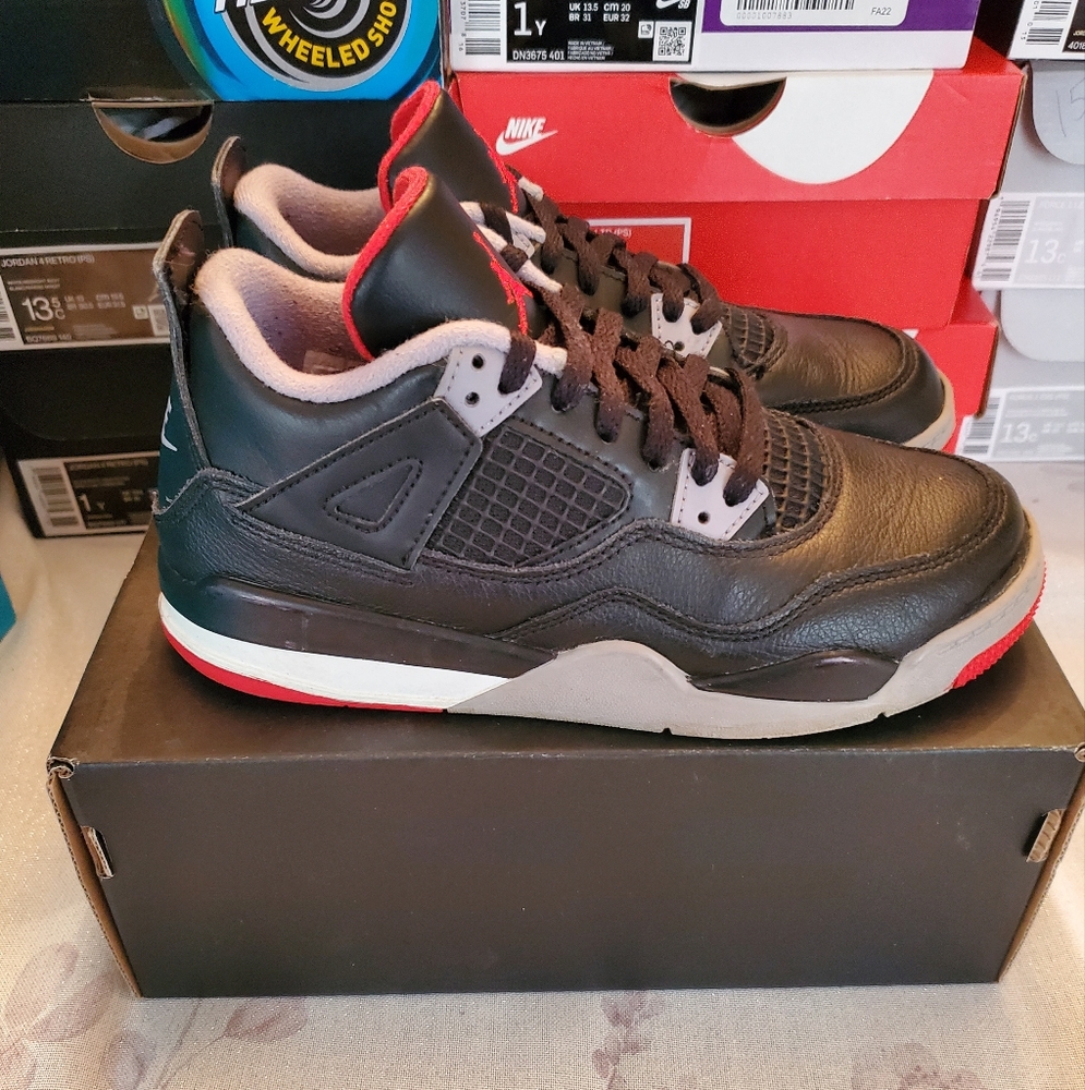 SOLD Jordan 4 Retro Bred Reimagined Preschool Size 2 youth